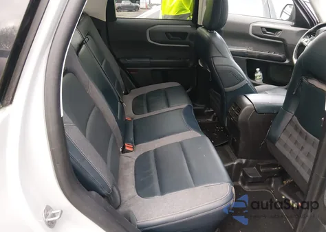 2021 Ford Bronco Sport First Edition z USA, uszkodzony, nr VIN 3FMCR9F9XMRA50189